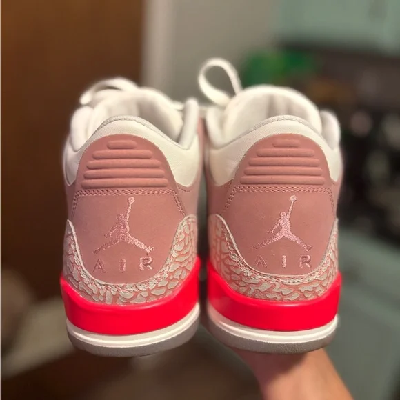 WOMENS AIR JORDAN RETRO 3 IN COLOR RUST PINK AND CRIMSON SAIL - Picture 7 of 9